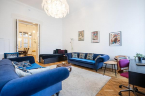Court Crossing Apartment